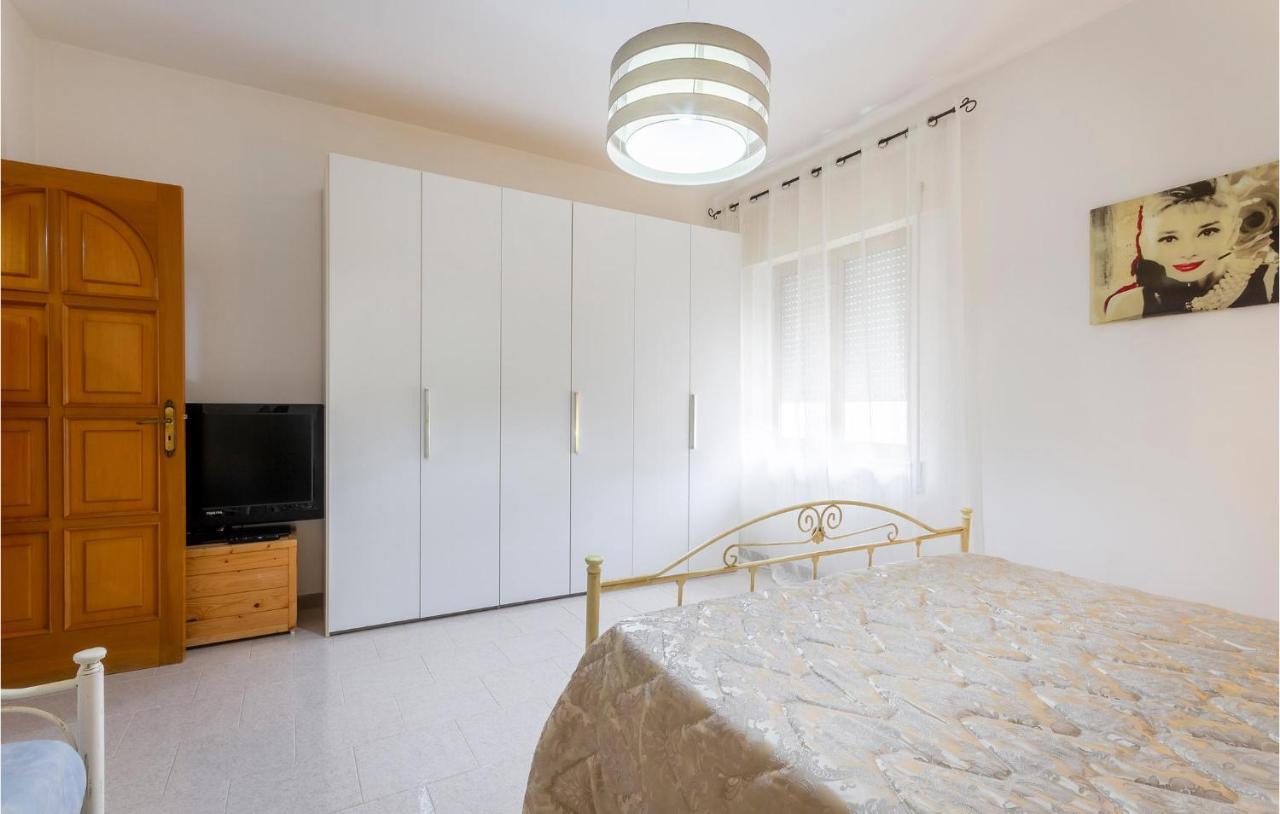 Lovely Apartment In Carovigno With Kitchen المظهر الخارجي الصورة