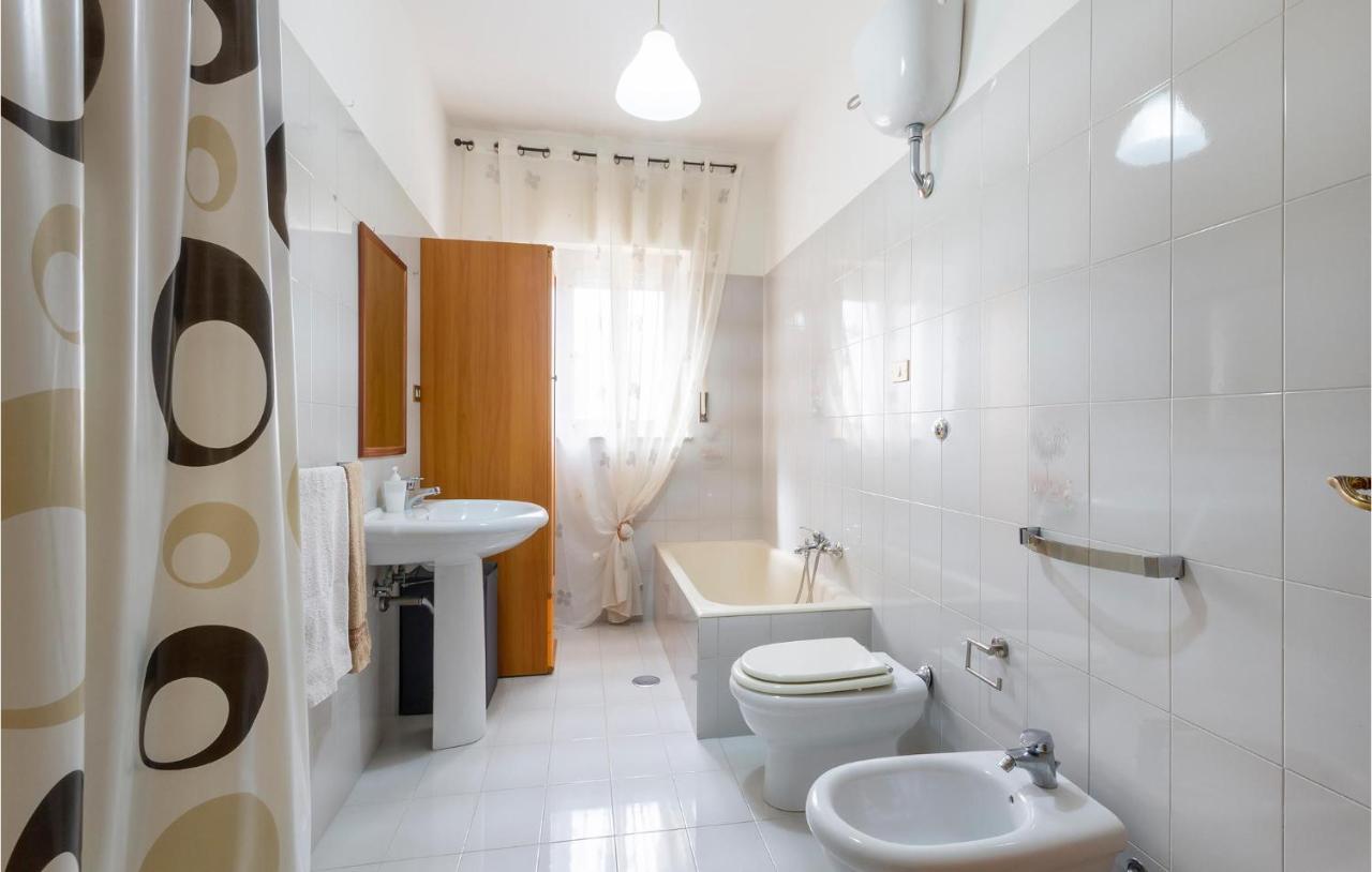 Lovely Apartment In Carovigno With Kitchen المظهر الخارجي الصورة